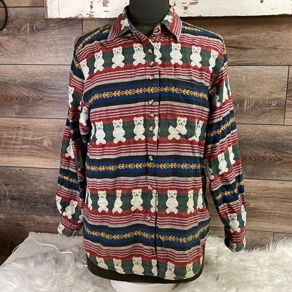 Cabin Creek Petite Ladies Button Up Long Sleeve Shirt, Size Large Petite, Bears